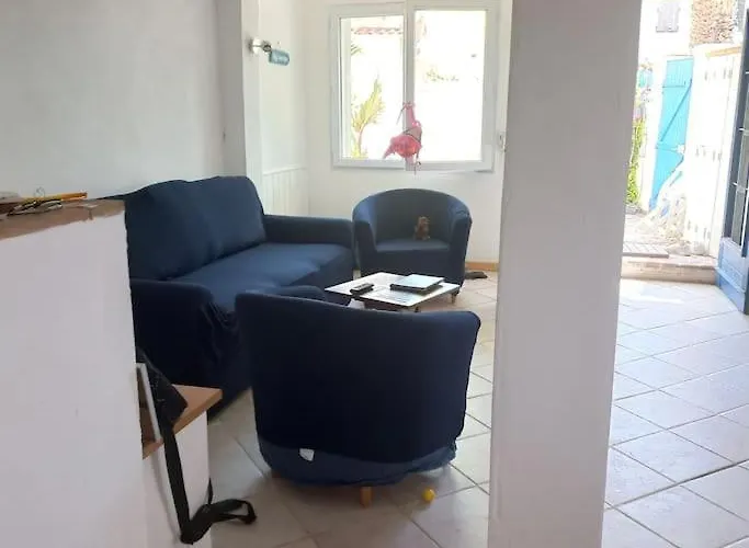 Des Sablettes -st Mandrier Maison Du Pecheur